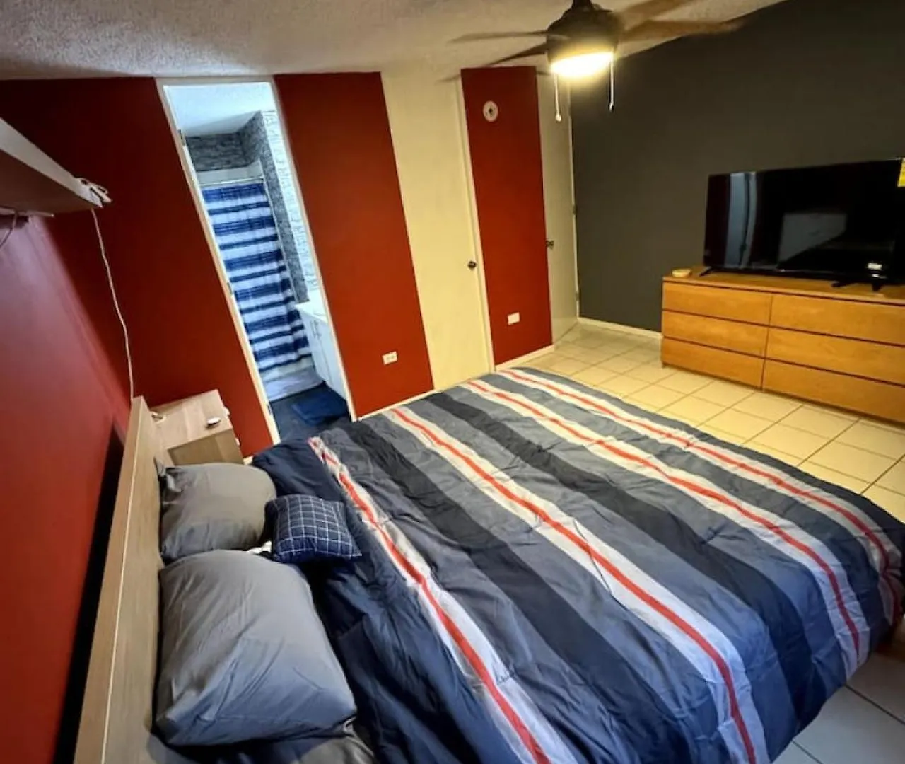 King Bed Suite With Private Bath In Shared Home Σαν Χουάν Πουέρτο Ρίκο